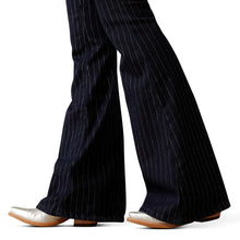 Load image into Gallery viewer, Ariat Womens Perfect Rise Jasmine Flare Jeans