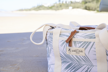 Load image into Gallery viewer, Oztrail Palm Cove Green Beach Cooler