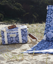Load image into Gallery viewer, Oztrail Bells Beach Blue Beach Cooler