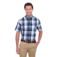 Load image into Gallery viewer, Thomas Cook Mens Oscar Short Sleeve Shirt