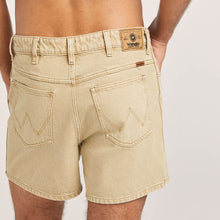 Load image into Gallery viewer, Wrangler Mens Slacker Short