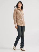 Load image into Gallery viewer, Wrangler Womens Lainey Snap Long Sleeve Shirt