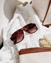 Load image into Gallery viewer, Louenhide Farrah Sunglasses