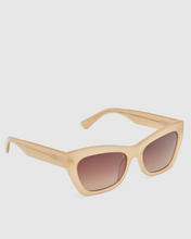 Load image into Gallery viewer, Louenhide Mira Sunglasses