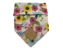 Load image into Gallery viewer, Pablo & Co The Floral Edit Bandana