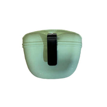 Load image into Gallery viewer, Saddleworld Training Snack Carry Bag
