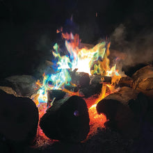 Load image into Gallery viewer, Oztrail Colour Change Flames 25g Sachet
