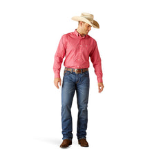 Load image into Gallery viewer, Ariat Mens Wrinkle Free Brennan Long Sleeve Shirt
