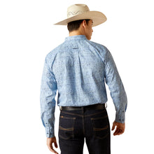 Load image into Gallery viewer, Ariat Mens Pro Team Vaughn Fitted Long Sleeve Shirt
