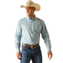 Load image into Gallery viewer, Ariat Mens Wrinkle Free Ian Long Sleeve Shirt
