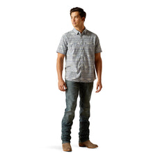Load image into Gallery viewer, Ariat Mens Mack modern short sleeve shirt
