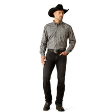 Load image into Gallery viewer, Ariat Mens Team Kendall long sleeve shirt
