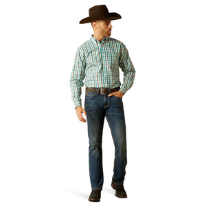 Ariat Mens Wrinkle Free Gordie fitted long sleeve shirt