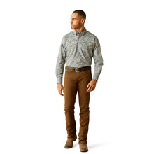 Load image into Gallery viewer, Ariat Mens Rocky snap long sleeve shirt
