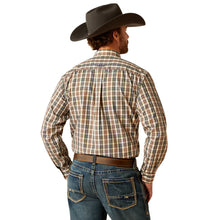 Load image into Gallery viewer, Ariat Mens Wrinkle Free Folk Long Sleeve Shirt
