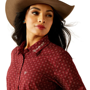 Ariat Womens Wrinkle Resistant Team Kirby Stretch Long Sleeve Shirt