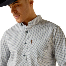 Load image into Gallery viewer, Ariat Mens Maxwell Modern Fit Long Sleeve Shirt

