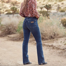 Load image into Gallery viewer, WRANGLER LAINEY WILSON WOMENS BOOT HUGGER JEANS
