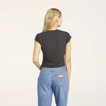 Load image into Gallery viewer, Wrangler Womens Field Of Eyes Baby Tee
