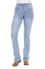 Load image into Gallery viewer, Wrangler Womens Verity B Cut Willow Jeans
