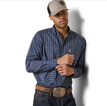 Load image into Gallery viewer, Ariat Mens Pro Series Karim Classic Long Sleeve Shirt
