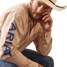 Load image into Gallery viewer, ARIAT MENS PRO SERIES TEAM SHAY FITTED LONG SLEEVE SHIRT
