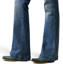 Load image into Gallery viewer, Ariat Womens Noelle Slim Trouser Jean
