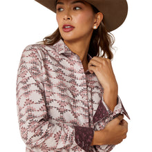 Load image into Gallery viewer, ARIAT WOMENS WRINKLE FREE KIRBY STRETCH LONG SLEEVE SHIRT
