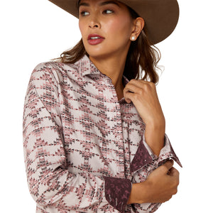 ARIAT WOMENS WRINKLE FREE KIRBY STRETCH LONG SLEEVE SHIRT