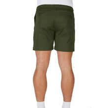 Load image into Gallery viewer, Bullzye Mens Andy Ruggers
