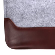 Load image into Gallery viewer, Superior Felt Saddle Pad
