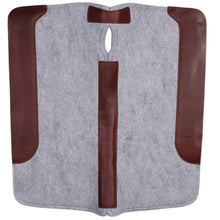 Load image into Gallery viewer, Superior Felt Saddle Pad
