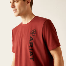 Load image into Gallery viewer, ARIAT MENS VERTICAL LOGO SHORT SLEEVE TEE
