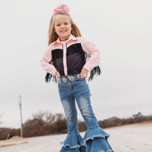 Load image into Gallery viewer, Shea Baby Pink Vintage Pearl Snap Shirt
