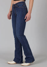 Load image into Gallery viewer, KIMES RANCH WOMENS CLOE JEANS
