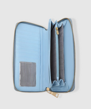 Load image into Gallery viewer, Louenhide Jessica Wallet
