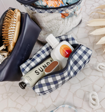 Load image into Gallery viewer, Louenhide Jimmy Cosmetic Bag Set
