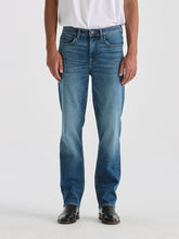 Load image into Gallery viewer, LEE MENS L101 STRAIGHT LEG JEANS
