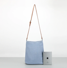 Load image into Gallery viewer, Outfox Brooklyn Crossbody Bag
