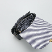 Load image into Gallery viewer, OUTFOX MOROCCO SHOULDER BAG
