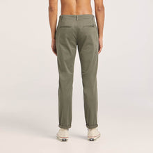 Load image into Gallery viewer, Riders By Lee Mens Z Stretch Chino

