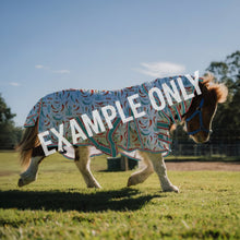 Load image into Gallery viewer, Kool Master Mini Hot Diggity Dog Fly Mesh Rug
