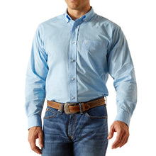 Load image into Gallery viewer, Ariat Mens Solid Slub Long Sleeve Shirt
