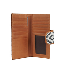Load image into Gallery viewer, WRANGLER ELLERY WALLET
