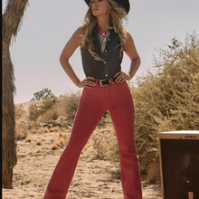 Load image into Gallery viewer, Lainey Wilson X Wrangler Womens Flare Jeans
