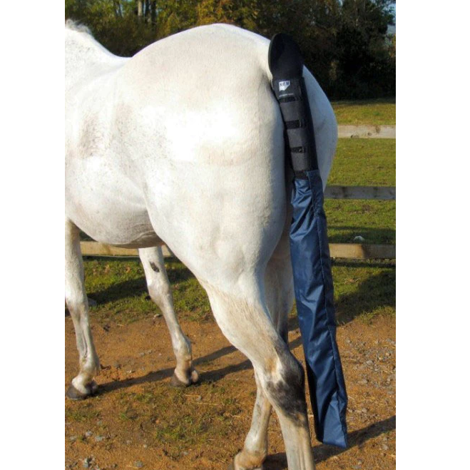 TAIL GUARD AND BAG
