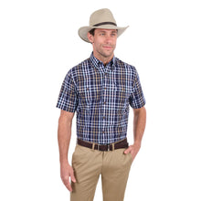 Load image into Gallery viewer, Thomas Cook Mens Finley Short Sleeve Shirt

