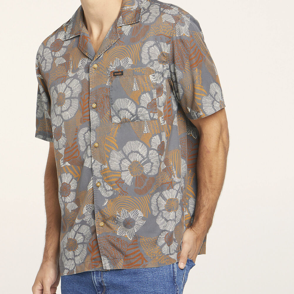 Wrangler Mens Resort Shirt