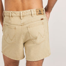 Load image into Gallery viewer, WRANGLER MENS SLACKER SHORT
