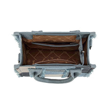 Load image into Gallery viewer, Wrangler Freya Crossbody Bag
